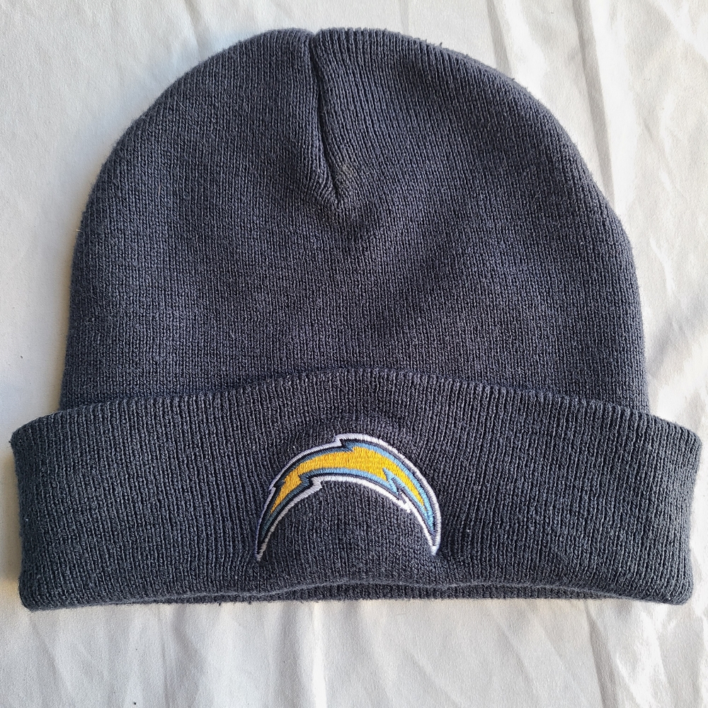 Reebok Navy Beanie with San Diego Chargers NFL